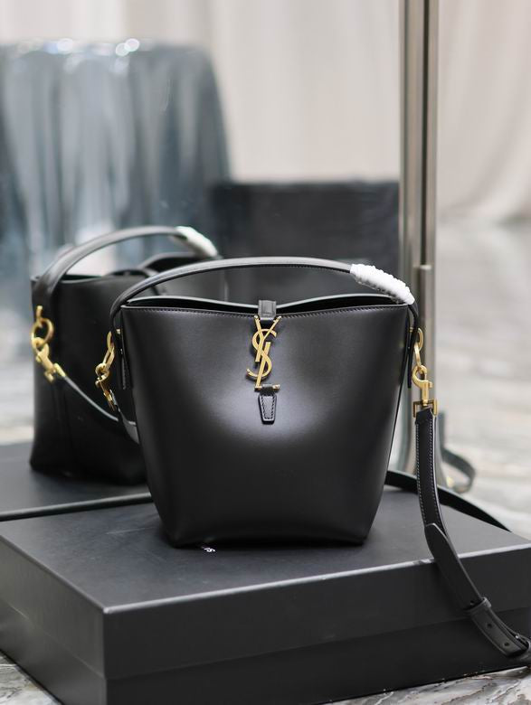 Saint Laurent
