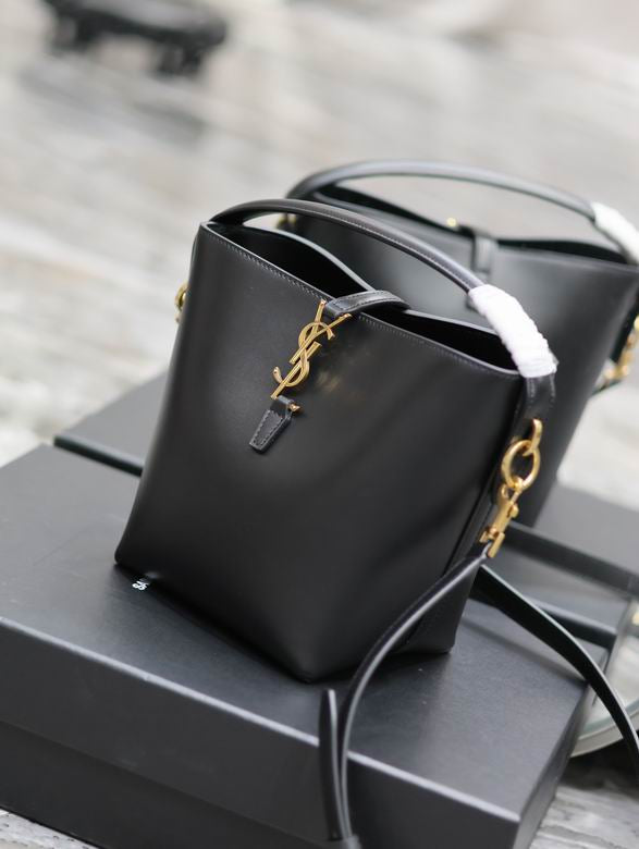 Saint Laurent