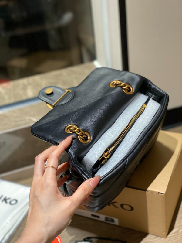 Pinko — pogled 4
