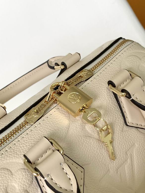 Louis Vuitton Speedy